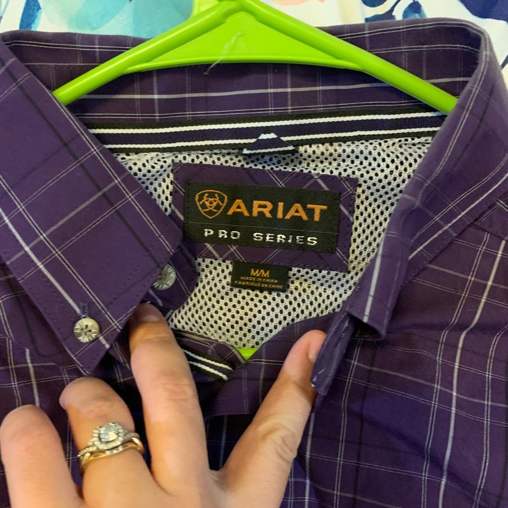 Eeuc Ariat Pro Series Button Down Size Medium - image 2